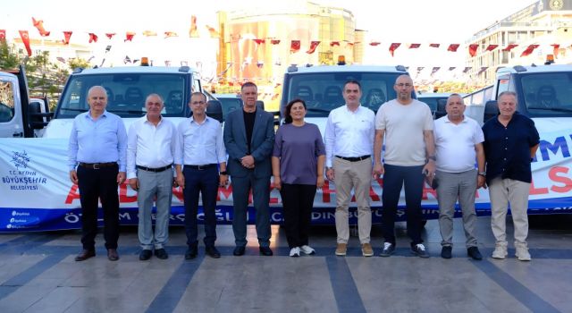 Aydın Büyükşehir Belediyesi’nden Bozdoğan’a Hizmet Aracı Desteği