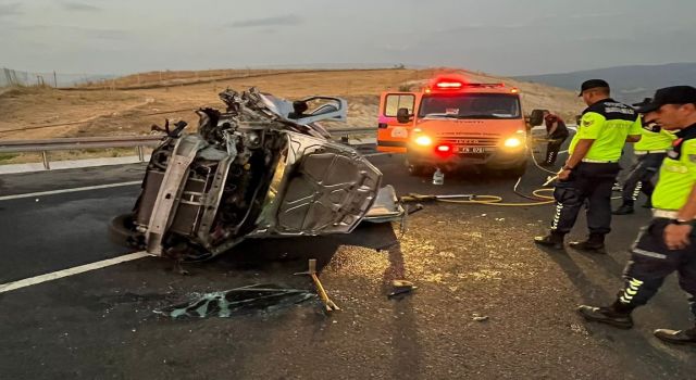 Yenipazar'da trafik kazası: 3 yaralı