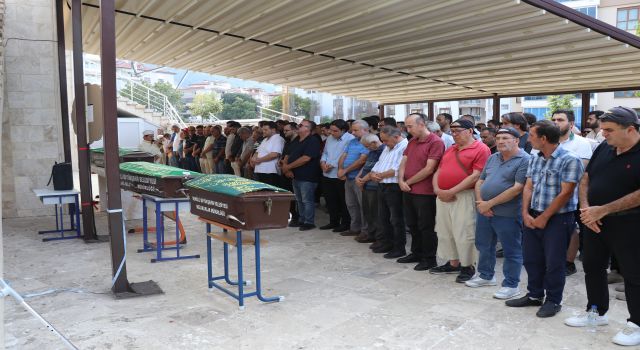 Polis eşi tarafından uykuda öldürülen anne ve 2 çocuğu son yolculuğuna uğurlandı