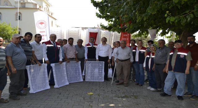 Sultanhisar’da Üreticiye Destek: Salavatlı’da İncir Kurutma Kereveti Dağıtıldı