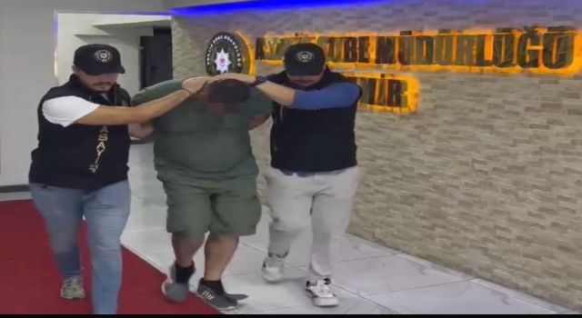 Yaşlı çift evlerinde ölü bulundu: Katil, kadının oğlu çıktı