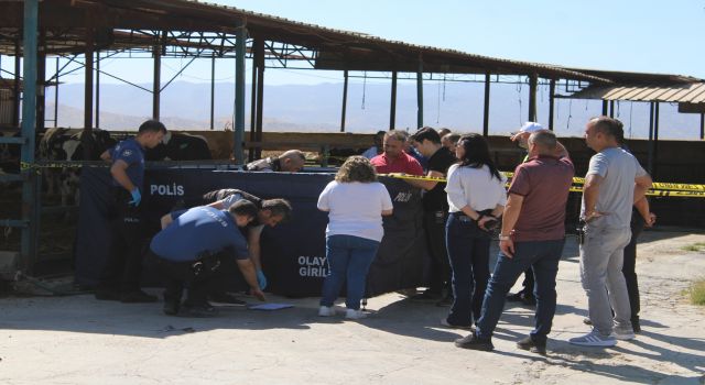 Süt toplama kamyonunun altında kalan çocuk hayatını kaybetti