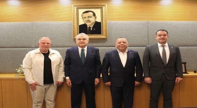 Aydın'ın CHP'li başkanlarından AK Partili vekile sürpriz ziyaret