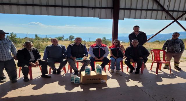 Buharkent’te üreticiler bilgilendirildi