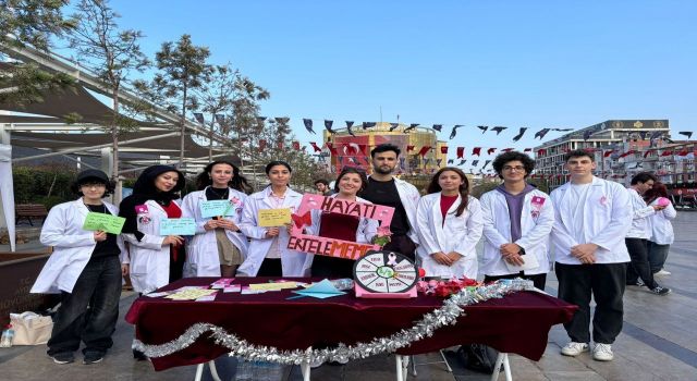 Aydın’da tıp öğrencileri 'Meme Kanseri'ne dikkat çekti