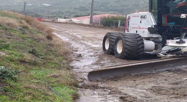 BOZDOĞAN BELEDİYESİ EKİPLERİ SAHADA