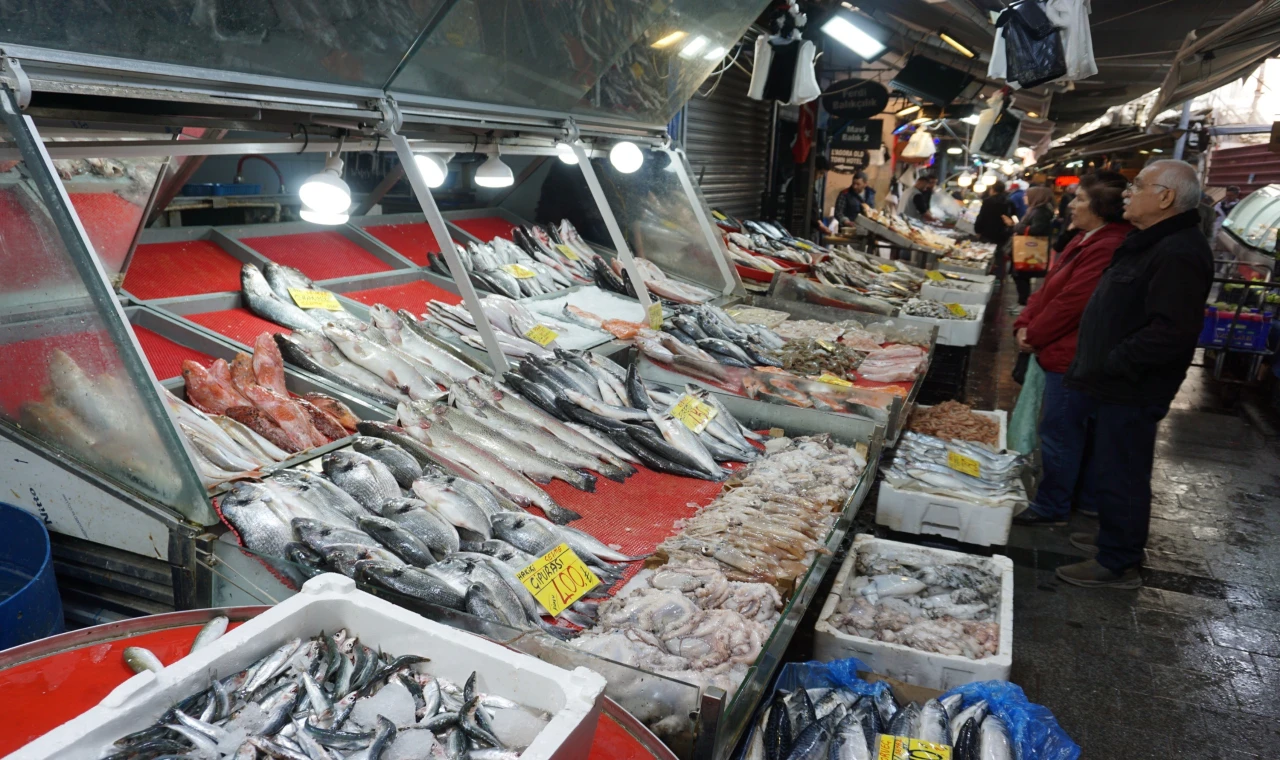 Ramazan sofralarında 'balık' ikilemi: Şifa mı, susuzluk mu