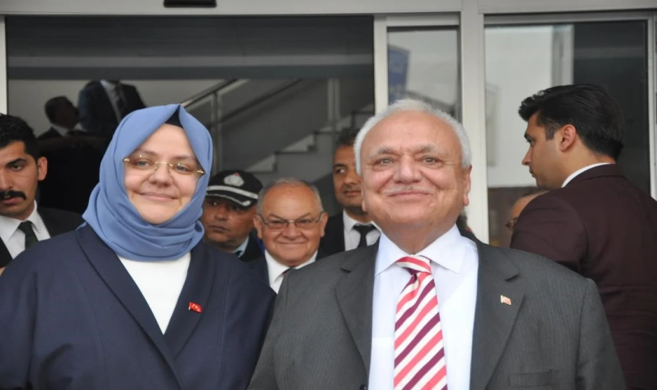 Aydınlı eski bakanlar kazada yaralandı