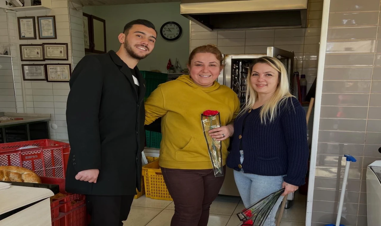 CHP Bozdoğan Gençlik ve Kadın Kolları’ndan 8 Mart’ta Üreten Kadınlara Ziyaret