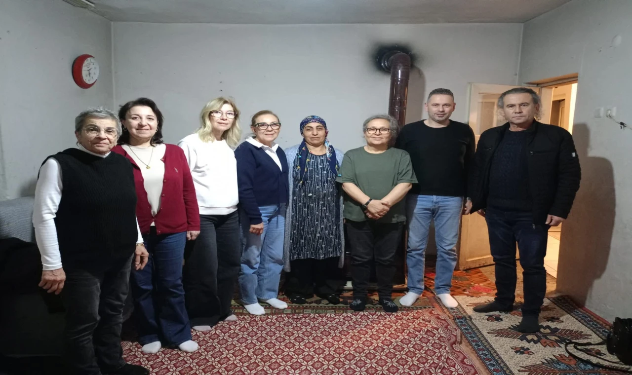 CHP Nazilli İlçe Başkanlığı İftar Sofrasında Bir Aileye Misafir Oldu