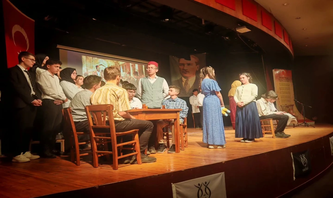 Nazilli’de İstiklal Marşı’nın Kabulü Törenle Kutlandı