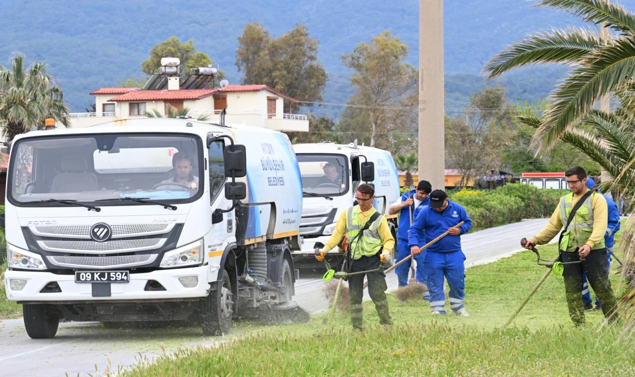 BAŞKAN ÇERÇİOĞLU’NUN ÖNCÜLÜĞÜNDE KUŞADASI’NIN DÖRT BİR YANINDA ÇALIŞMALAR DEVAM EDİYOR