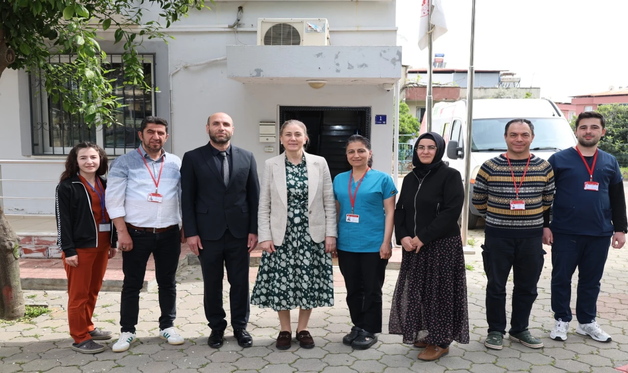 KAYMAKAM HURİYE KÜPELİ KAN’DAN OTİZM MERKEZİNE ZİYARET