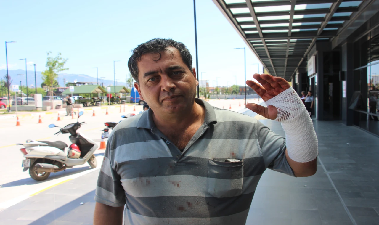 Bu işin Vakko'su benim" diyen kasap kendini kesti