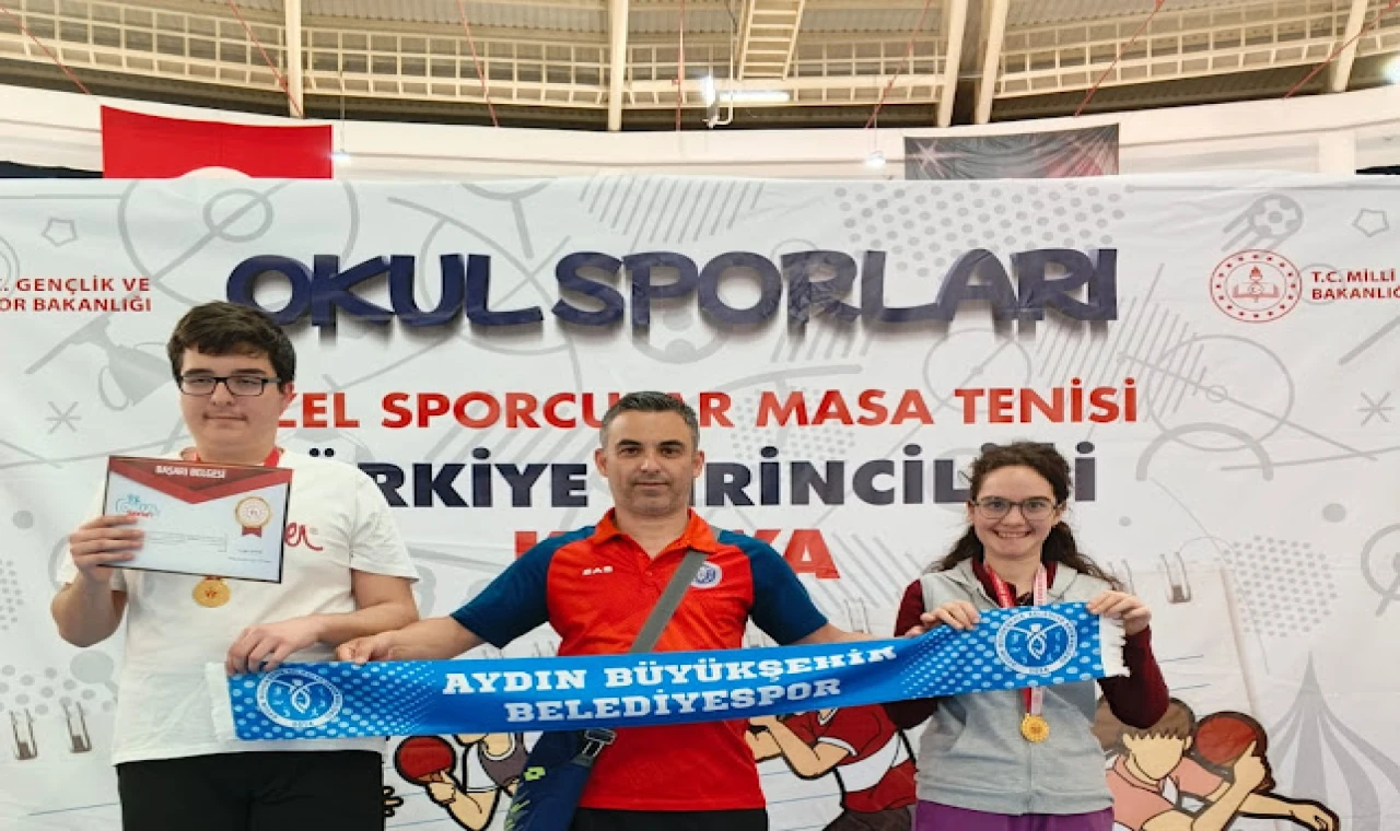 BÜYÜKŞEHİR BELEDİYESİ OTİZM DESTEK MERKEZİ SPORCULARI AYDIN’IN GURURU OLDU