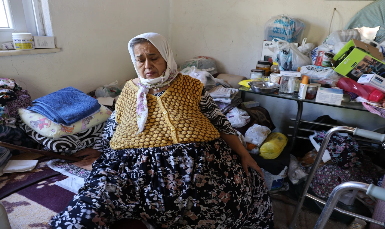 Karnındaki kitle hayatını kararttı: 15 yıldır yatağa mahkum yaşıyor