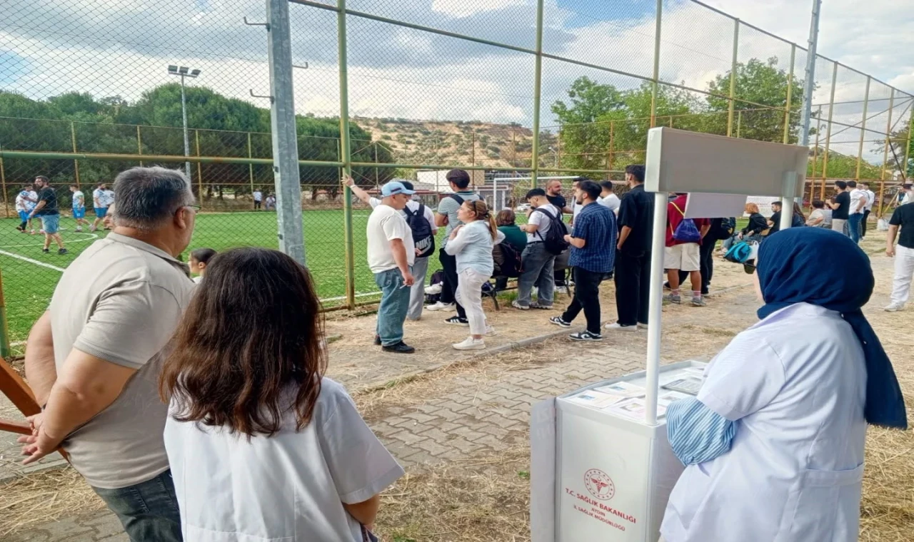 Nazilli'de cilt kanseri ve sigaranın zararlarına dikkat çekildi
