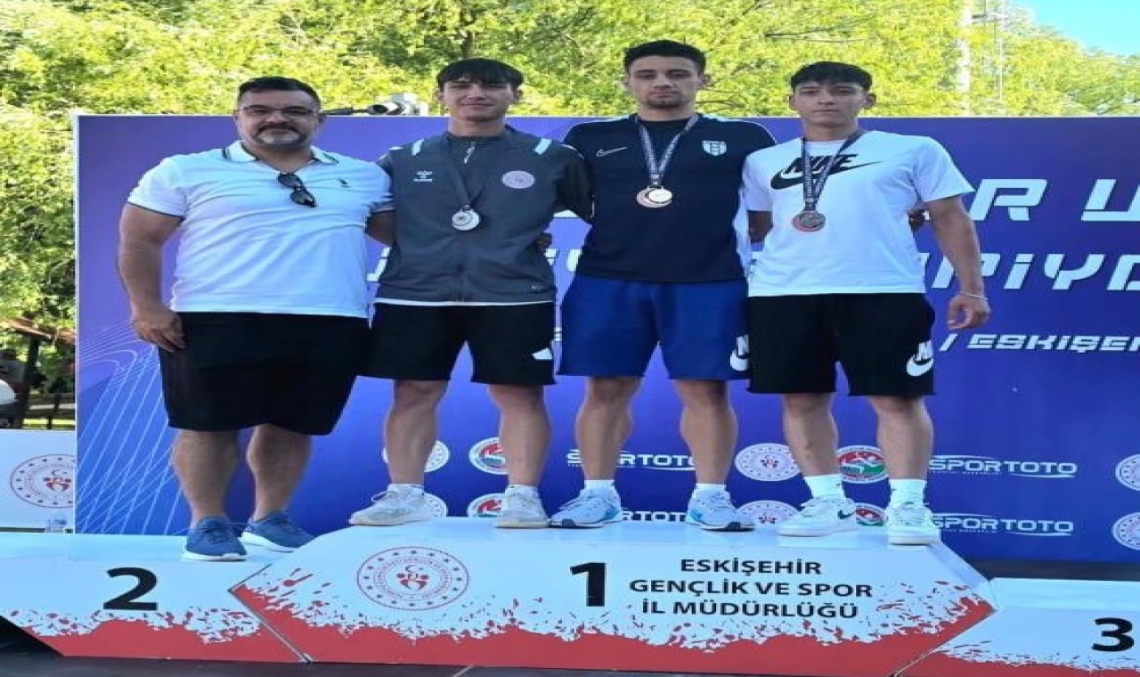 Aydınlı milli atlet Türkiye şampiyonu oldu
