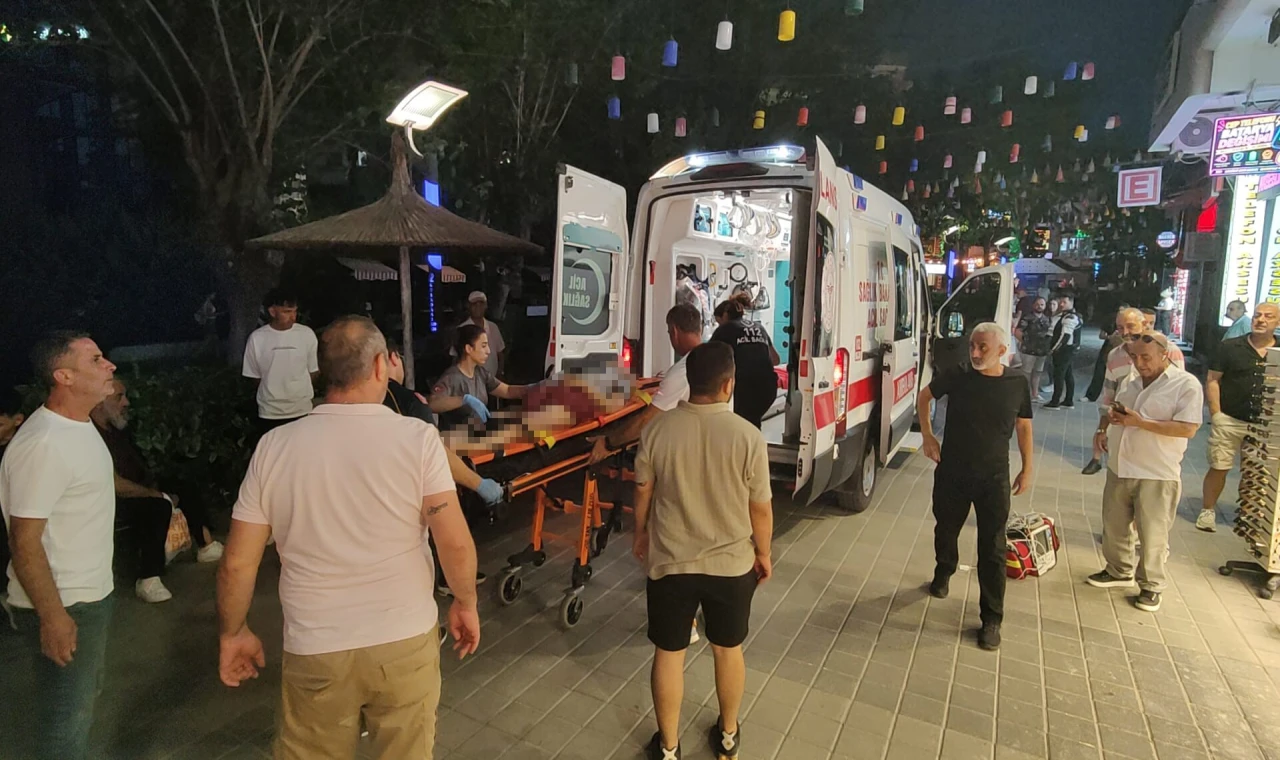 Kuşadası'nda feci olay: 4'üncü kattan düşen adam kurtarılamadı