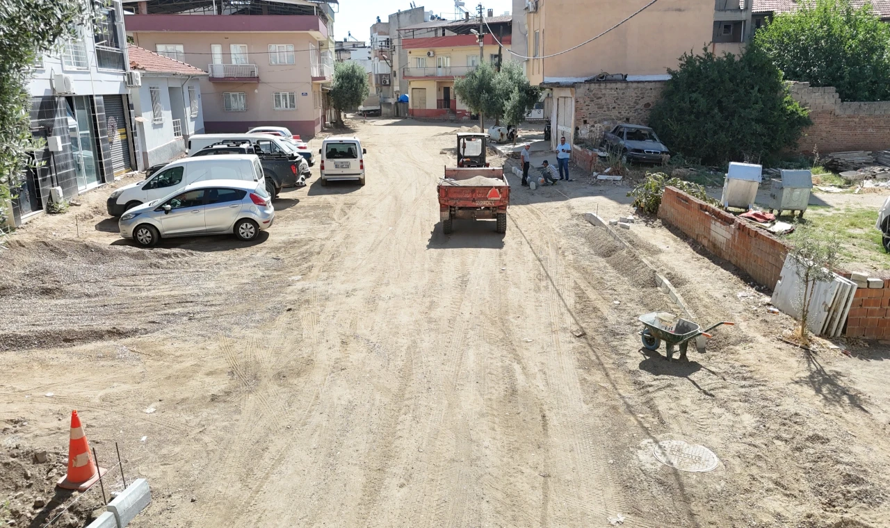 Nazilli Belediyesi’nden yol yapımında büyük atılım:  NAZİLLİ ŞANTİYEYE DÖNDÜ