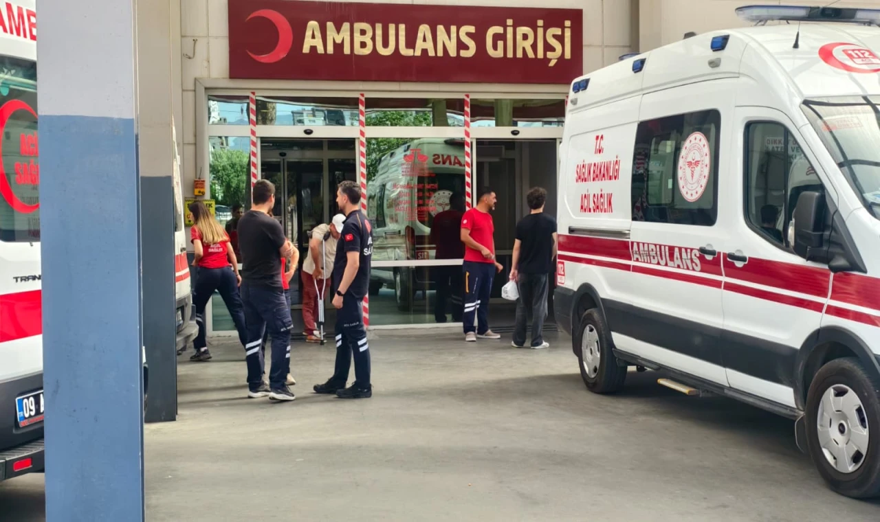 NAZİLLİ'DE ACI ÖLÜM: EMEKLİ POLİS MEMURU DİREKSİYON BAŞINDA KALP KRİZİ GEÇİREREK HAYATINI KAYBETTİ