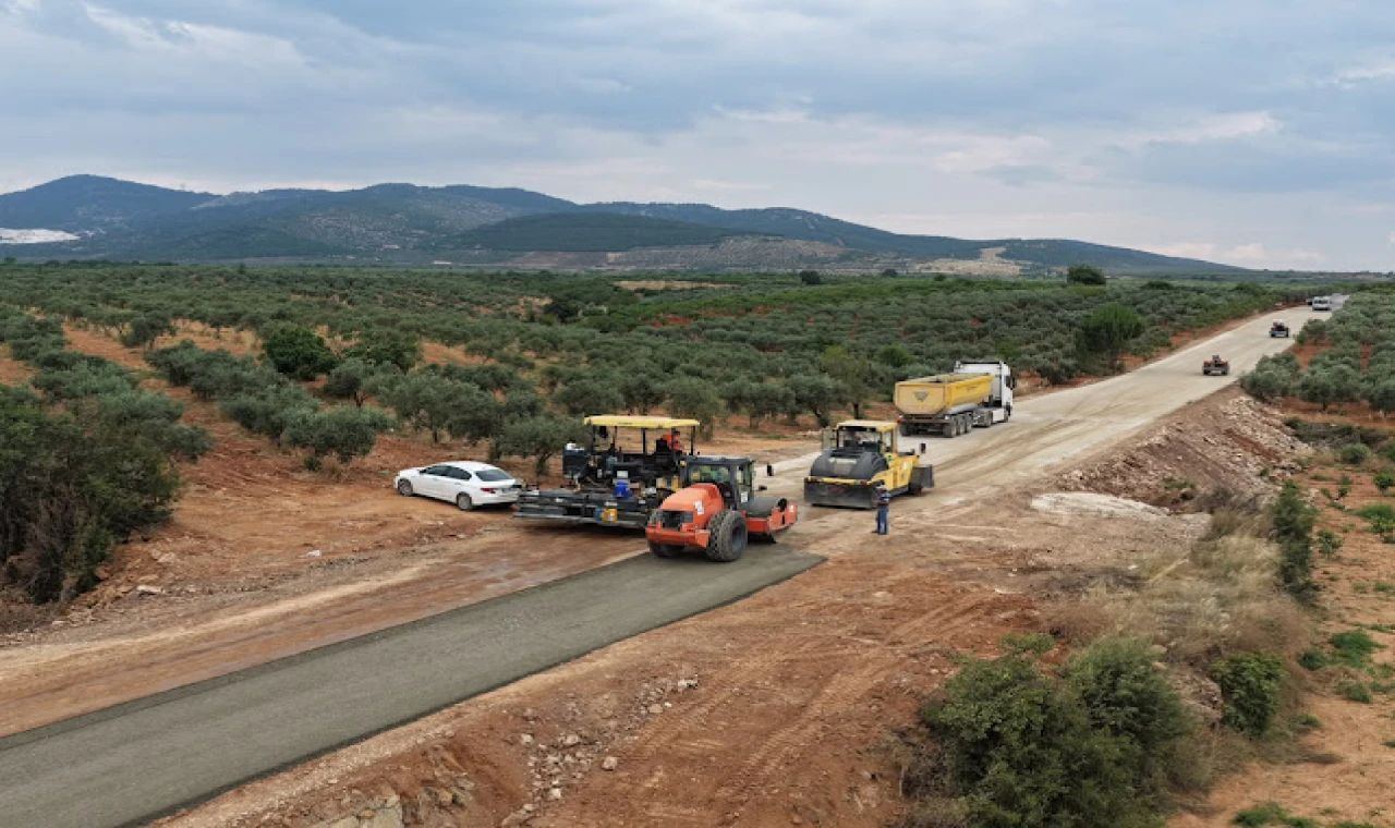 BAŞKAN ÇERÇİOĞLU’NDAN KARACASU’DA ULAŞIM YATIRIMI