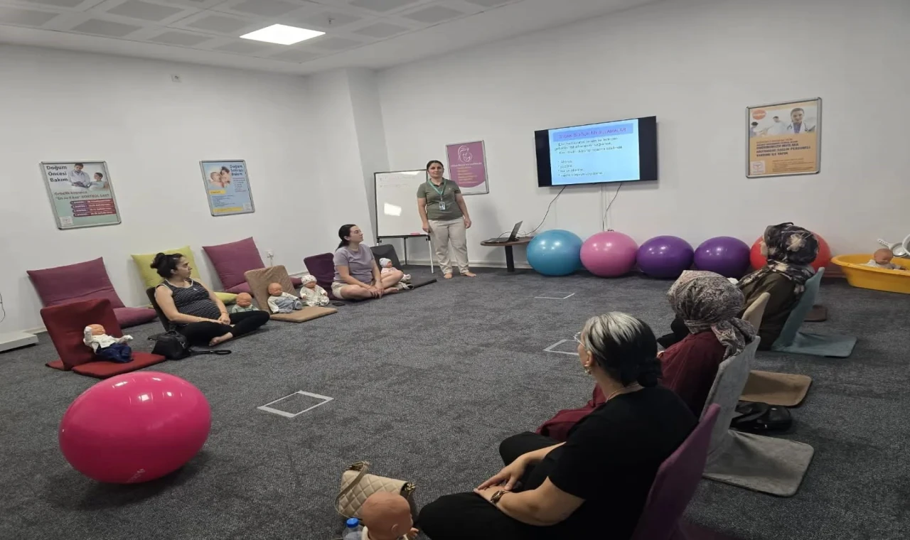Nazilli'de anne adaylarına Gebe Okulu desteği