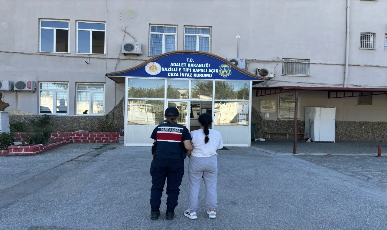 26 yaşında hapis cezasıyla aranan genç kız Nazilli'de yakalandı