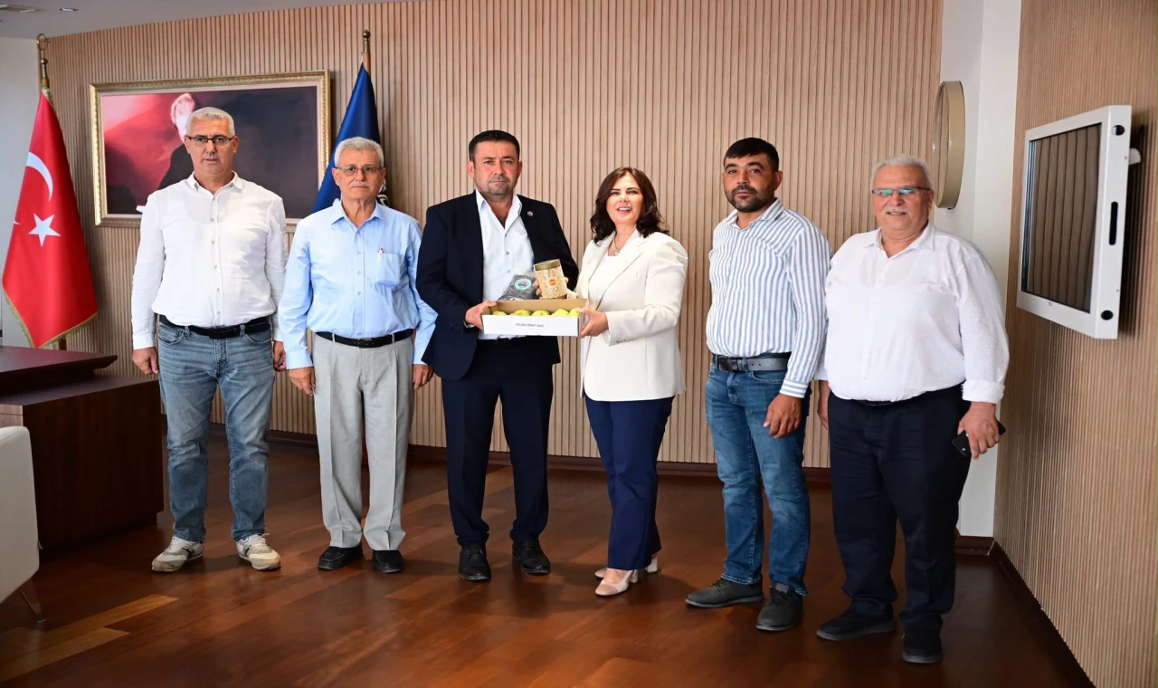 Başkan Çerçioğlu, Koçarlı Ziraat Odası yönetimini ağırladı