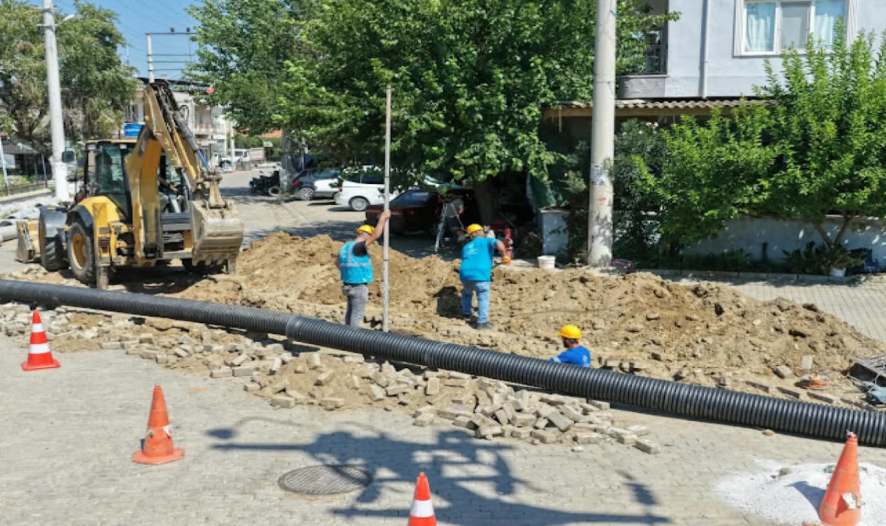 BAŞKAN ÇERÇİOĞLU’NDAN İNCİRLİOVA’DA ALTYAPI YATIRIMI