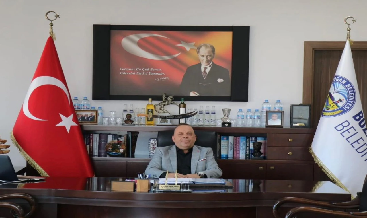 BAŞKAN ÖZEL’DEN ZAFER BAYRAMI MESAJI