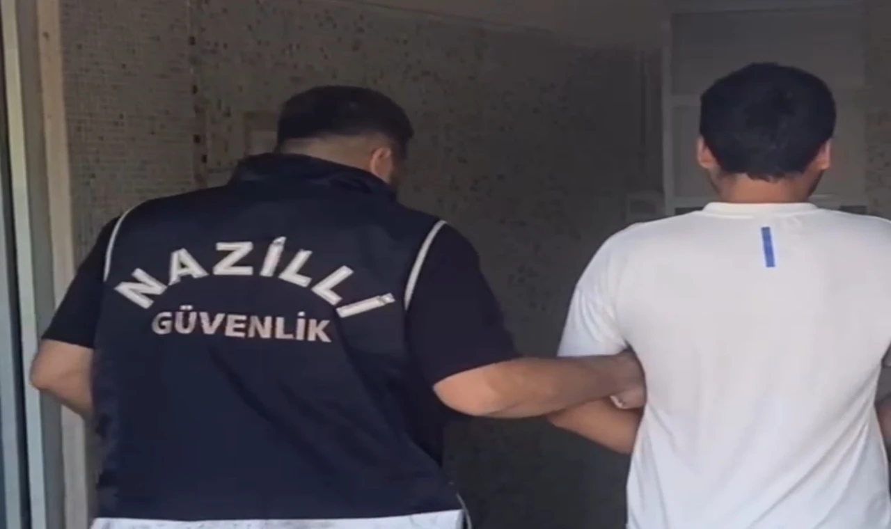 NAZİLLİ’DE ÜST GEÇİDE MAKET ASAN ŞÜPHELİ TUTUKLANDI