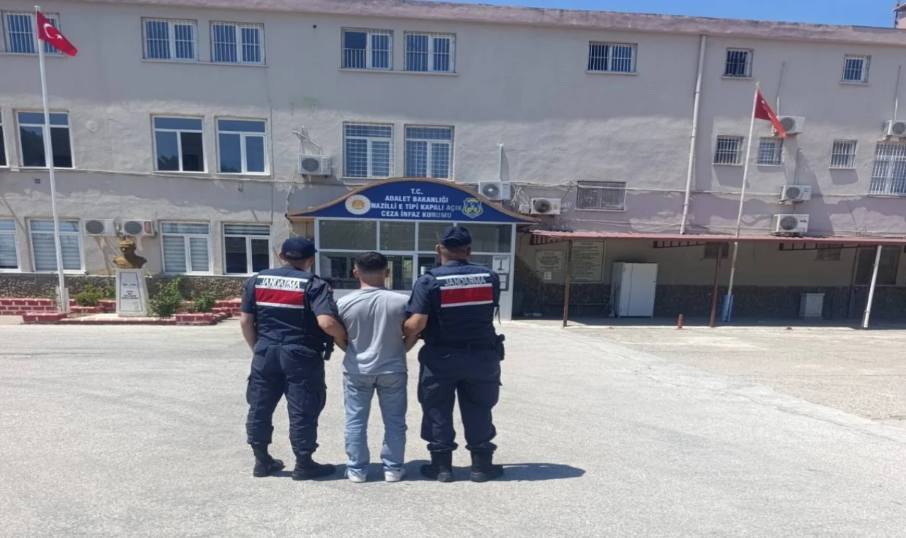 Silahlı yağma suçundan aranıyordu Nazilli'de yakalandı