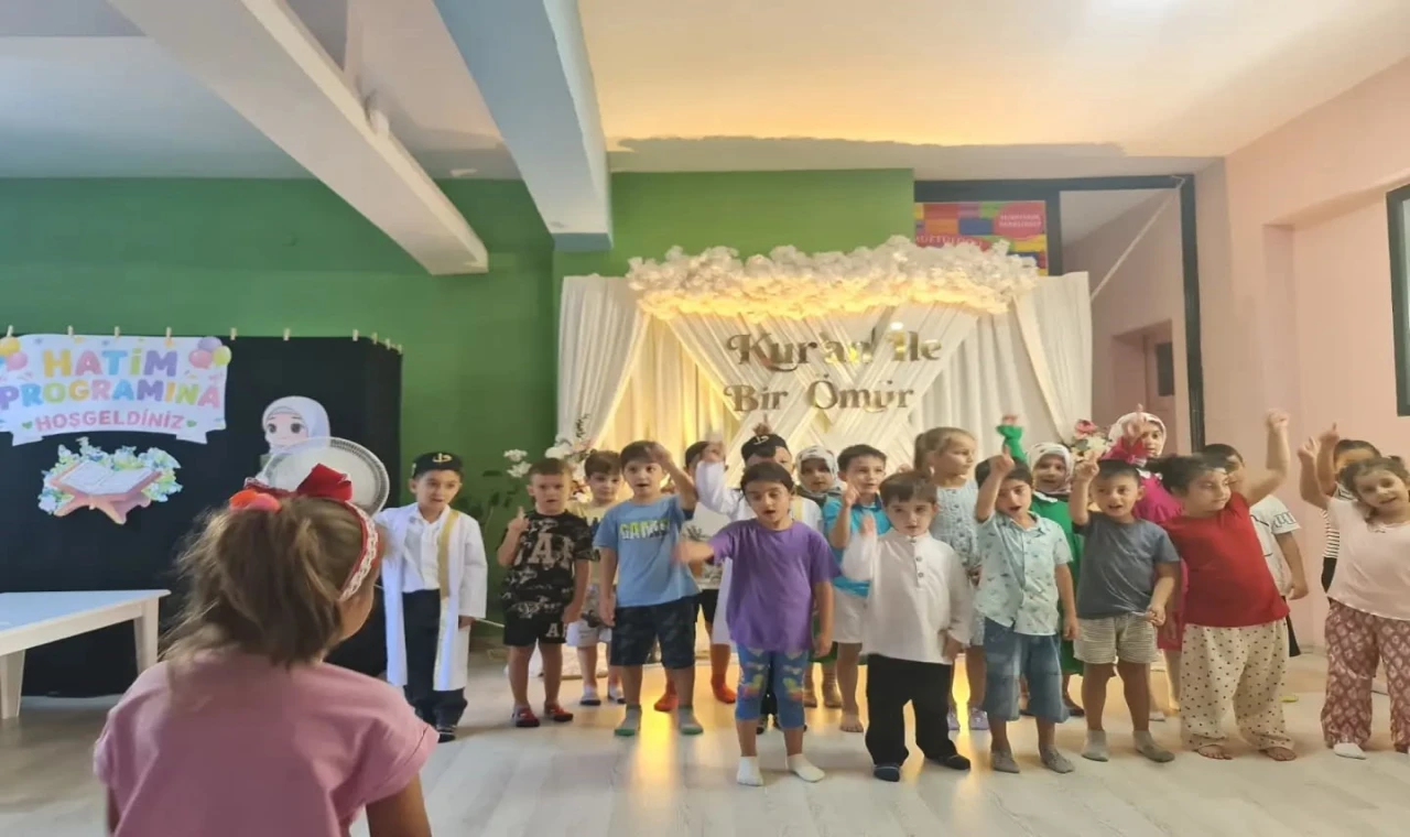 Söke’de minik öğrencilerin hatim sevinci