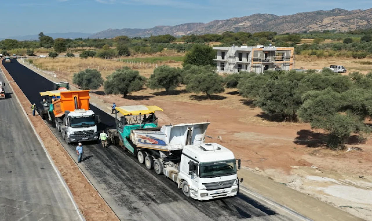 BAŞKAN ÇERÇİOĞLU AYDIN’IN DÖRT BİR YANINDA ULAŞIM YATIRIMLARINI SÜRDÜRÜYOR