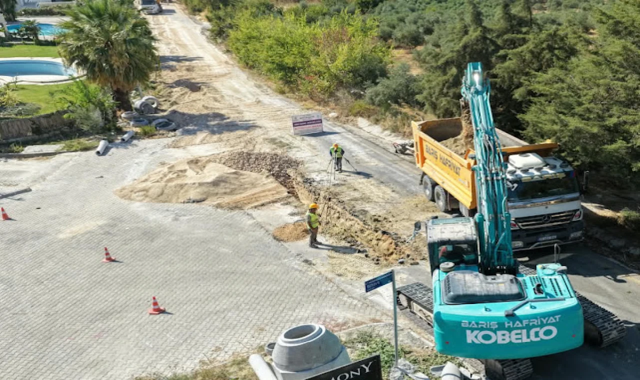 BAŞKAN ÇERÇİOĞLU’NDAN KUŞADASI’NDA ALTYAPI YATIRIMI