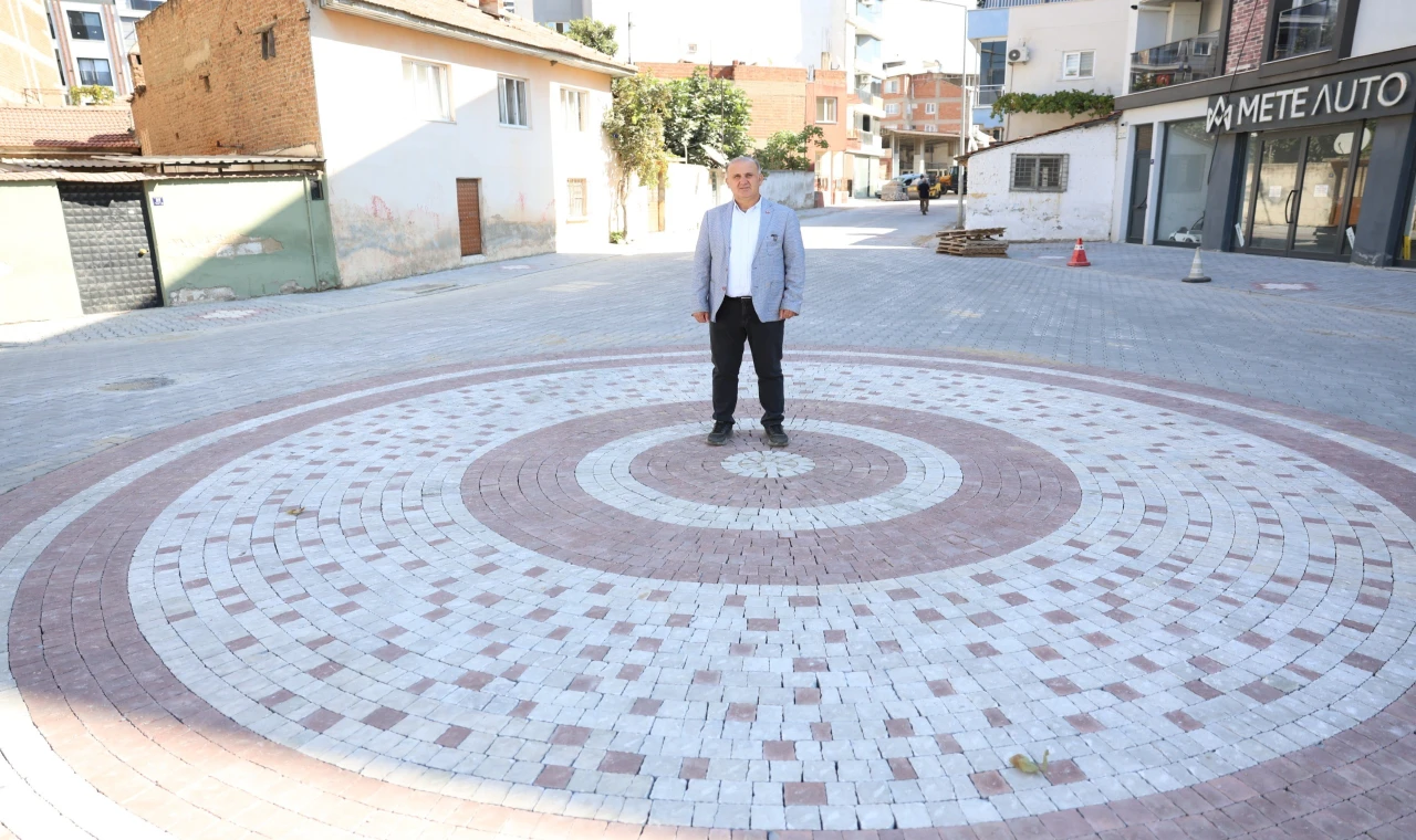 Başkan Kaya, İstiklal Mahallesi’nde çalışmaları yerinde inceledi