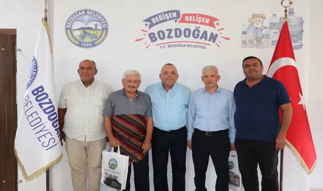 BAŞKAN MUSTAFA GALİP ÖZEL, BOZDOĞAN’IN YILIN AHiLERİNİ AĞIRLADI