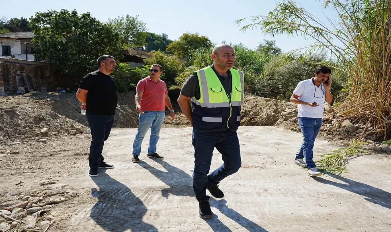 Başkan Zencirci, Hıdırbeyli Mahallesi’ndeki Çalışmaları Yerinde İnceledi