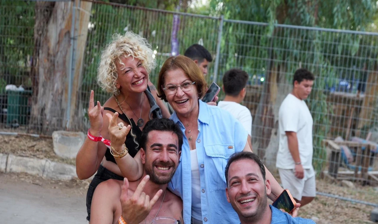 DİDİM BELEDİYESİ’NİN KATKILARIYLA MİLYONFEST DİDİM RÜZGARI TAVŞANBURNU TABİAT PARKI’NDA ESİYOR