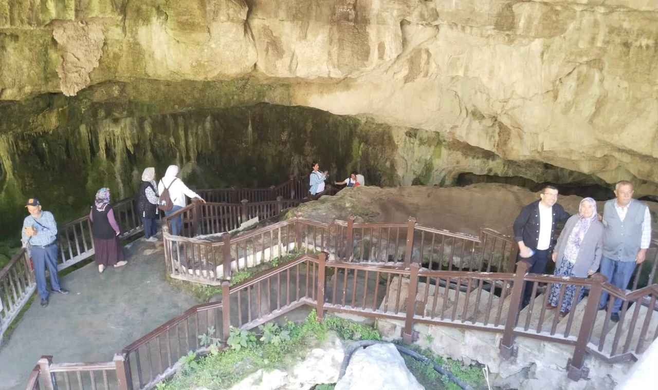 Karacasulu Gaziler, Pamukkale’yi gezdi