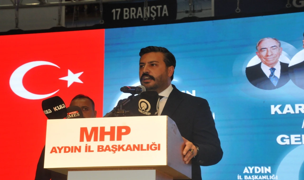 MHP Aydın İl Başkanı Cihangiroğlu: “Kenetlenirsek aşamayacağımız hiçbir engel yoktur”