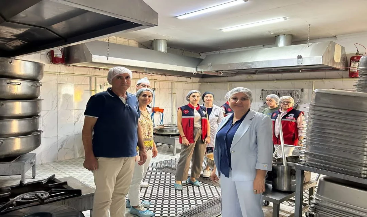 Nazilli’de okul ve öğretmenevi mutfaklarına denetim