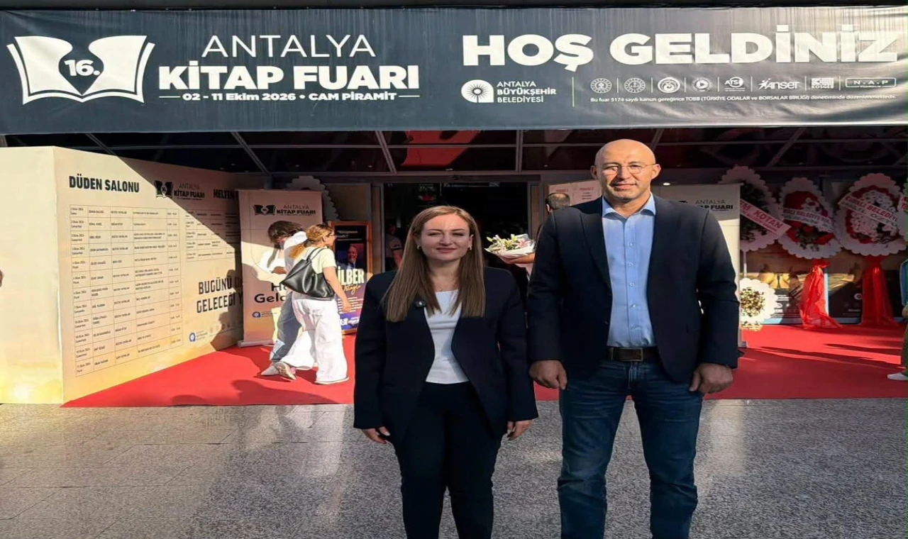 Burak Zencirci, 16. Antalya Kitap Fuarı’na Katıldı