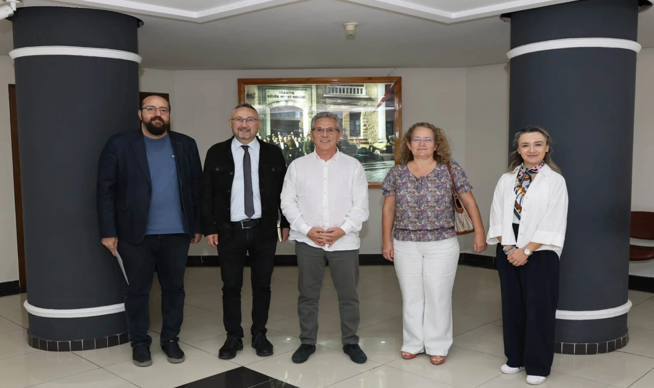 Başkan Ertuğrul Tetik, akademisyenleri ağırladı