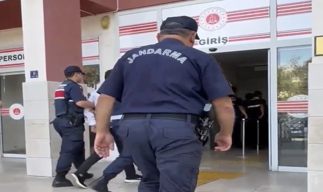 Sultanhisar’daki Cinayet Şüphelileri Adliyeye Sevk Edildi