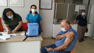 Karpuzlu'da Vatandaştan Aşıya Yoğun İlgi