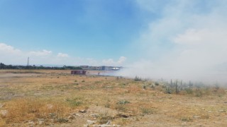  Otluk Alanda Çıkan Yangın Panik Yarattı 