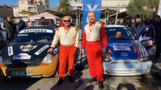 Bu defa kara tahtanın değil, pistin tozunu attılar