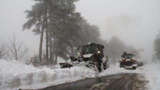 Kuyucak’a kar yağdı